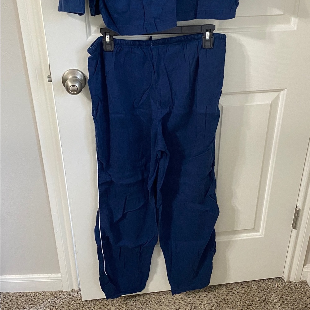 Lauren Ralph Lauren navy/white piping long sleeve notch collar button up pj set - Picture 8 of 10